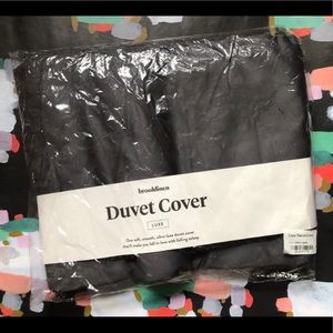 Brooklinen Luxe Duvet Cover/pillow cases GRAPHITE